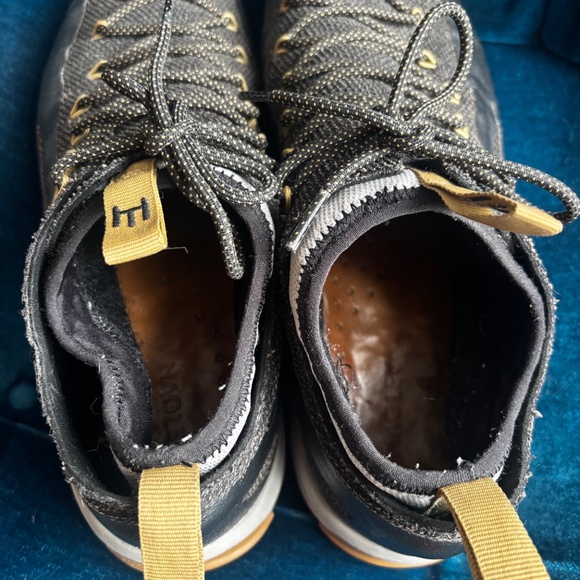 Naglev Unico Hiking Sneaker - EUC - Picture 9 of 12